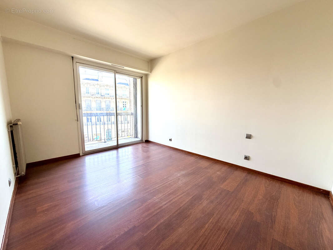 Appartement à CARCASSONNE