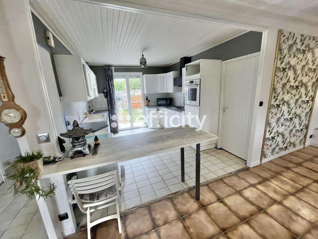 Maison à SAINT-MICHEL-CHEF-CHEF