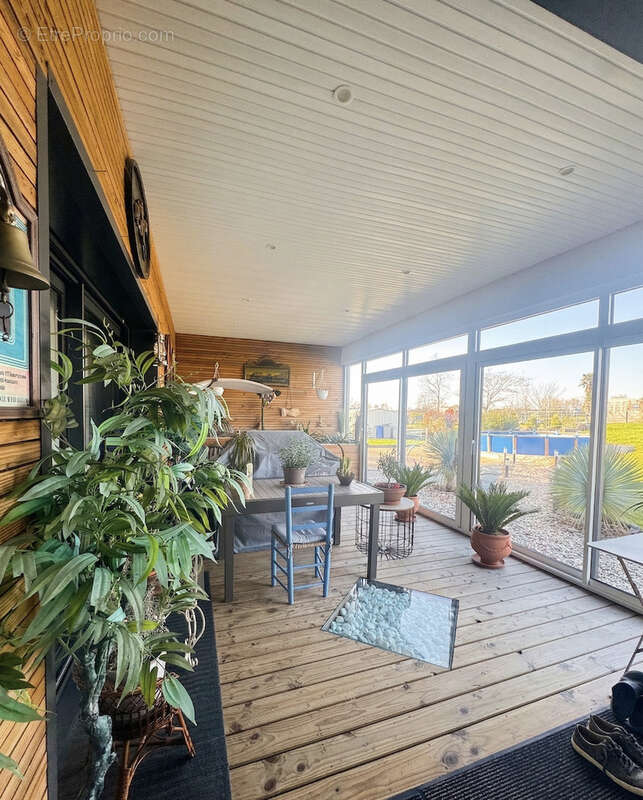 Maison à LA MOTTE-SAINT-JEAN