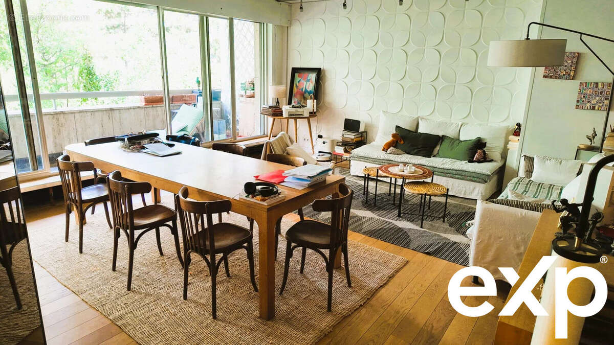 Appartement à PARIS-15E