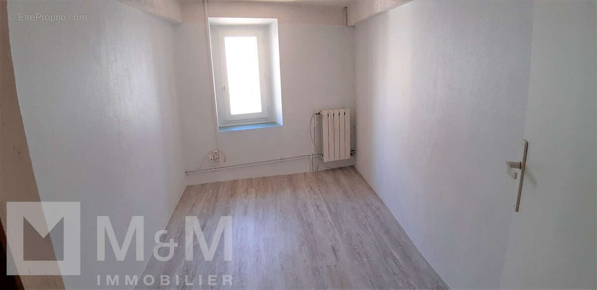 Maison à QUILLAN
