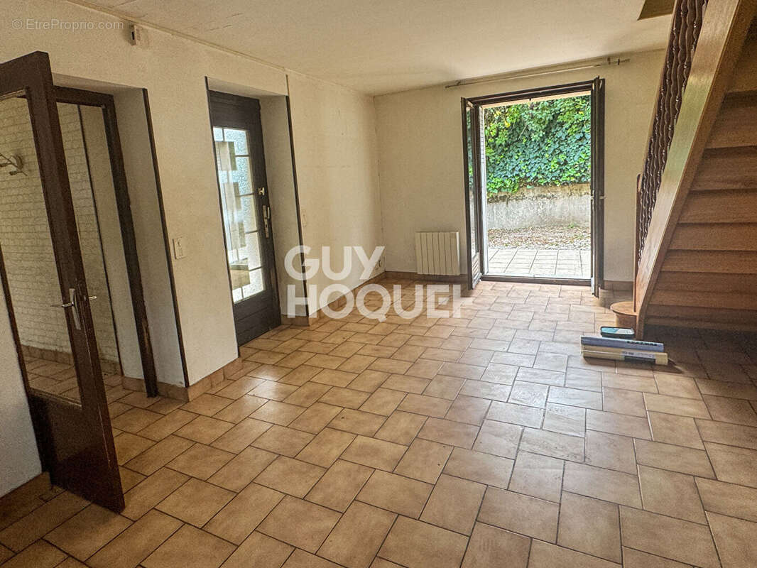 Maison SEPTEME 4 pièce(s) 96 m2 - photo 4