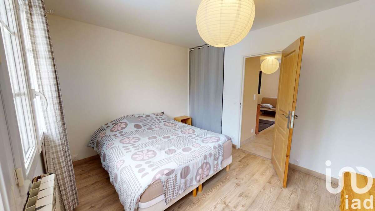Maison 94 m² à Chevry-En-Sereine  - photo 6