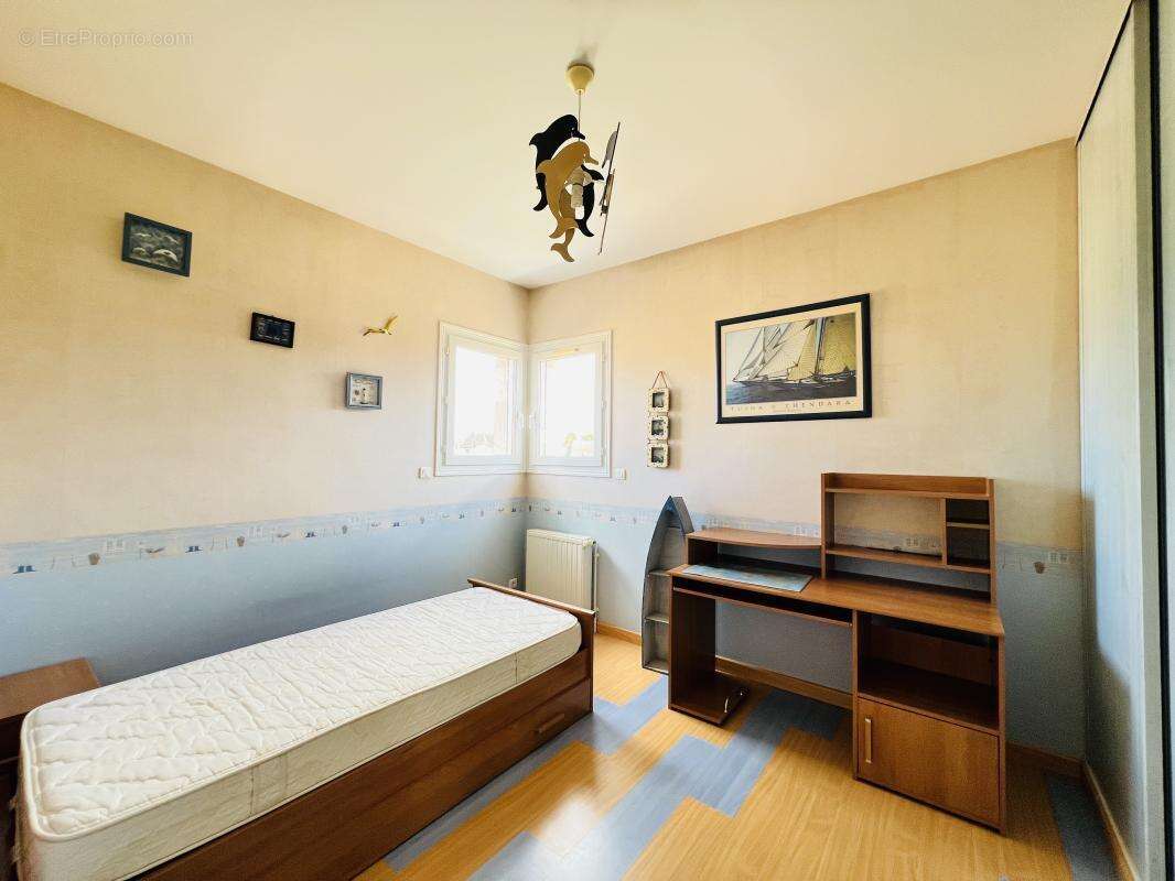 Maison à TERRASSON-LAVILLEDIEU