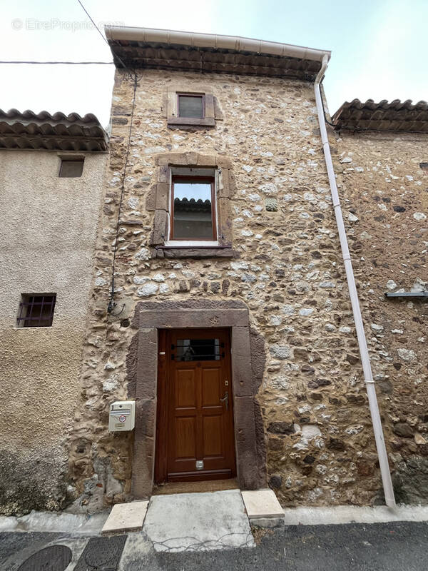 Maison à THEZAN-DES-CORBIERES