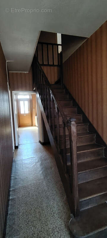 Maison à ASSAIS-LES-JUMEAUX