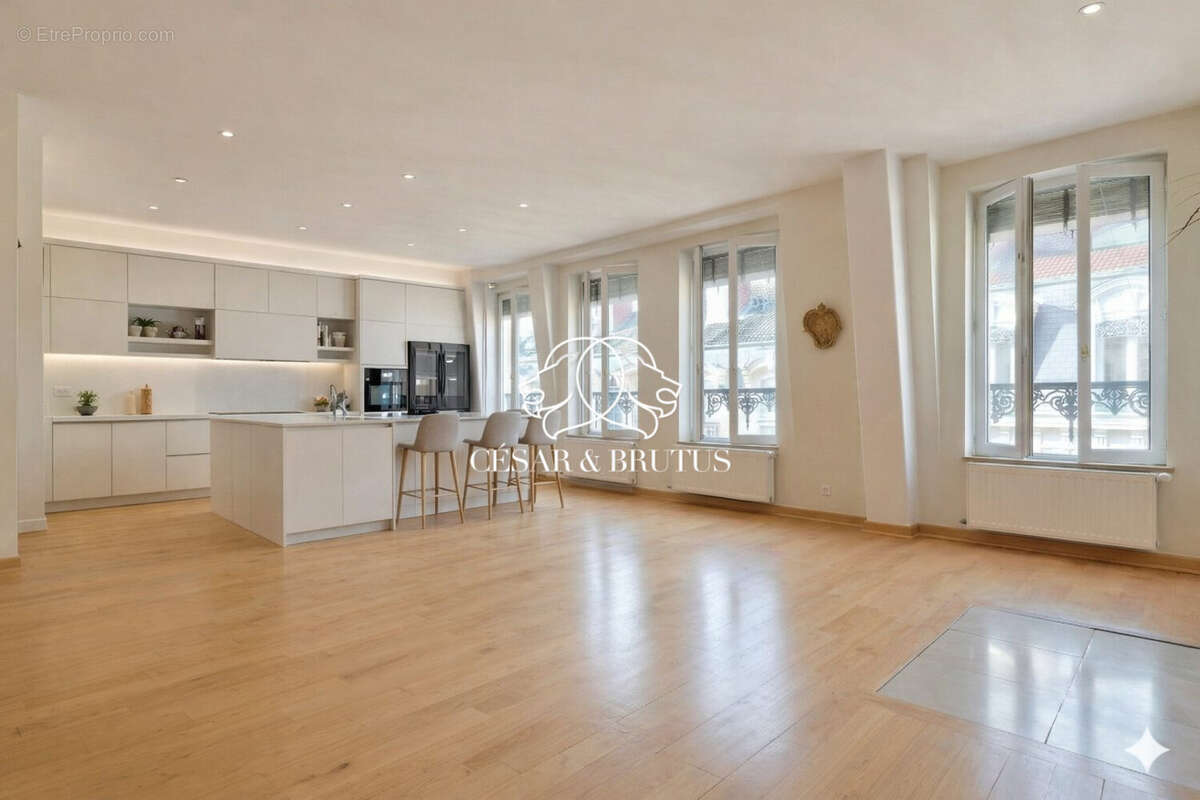 Appartement à LYON-2E