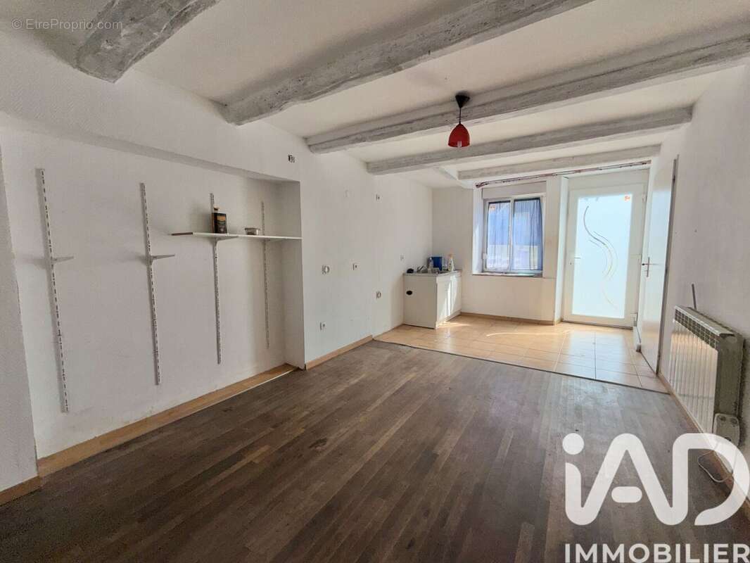 Photo 3 - Maison à DAMPIERRE