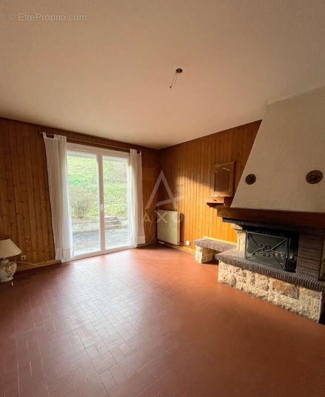 Maison à COGNIN