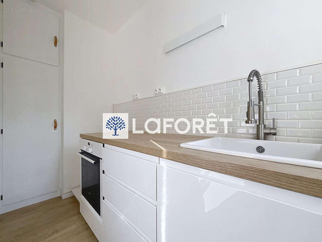 Appartement à L'ETANG-LA-VILLE