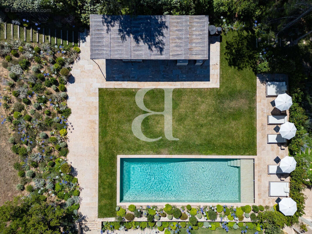 Maison à MAUSSANE-LES-ALPILLES