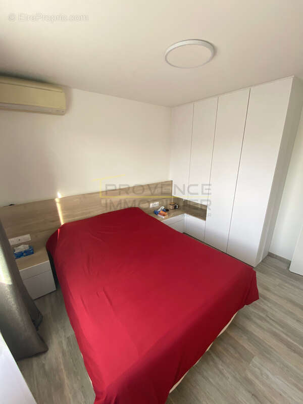 Maison à MONTELIMAR