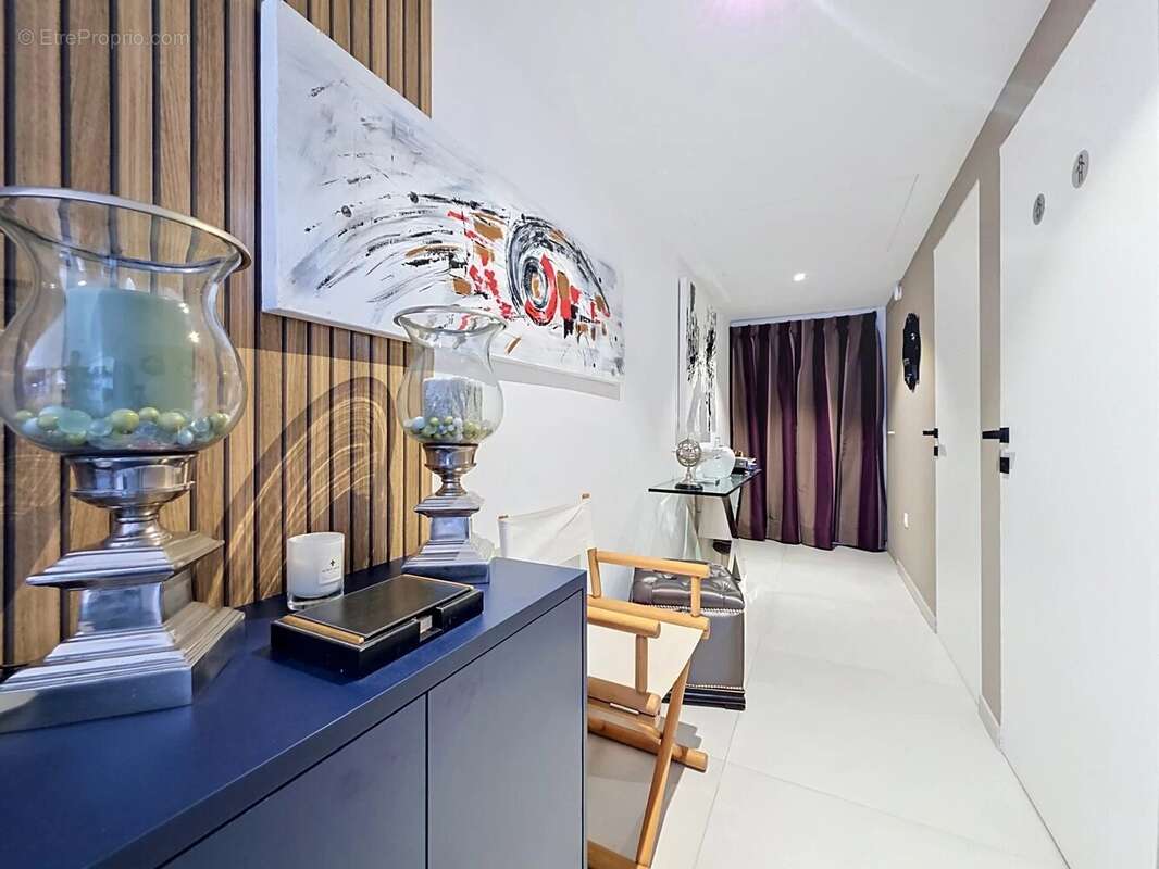 Appartement à LE CANNET