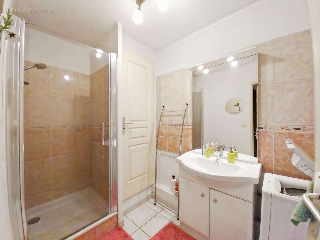 Vente superbe appartement T3 à Marseillan avec vue étang - photo 12
