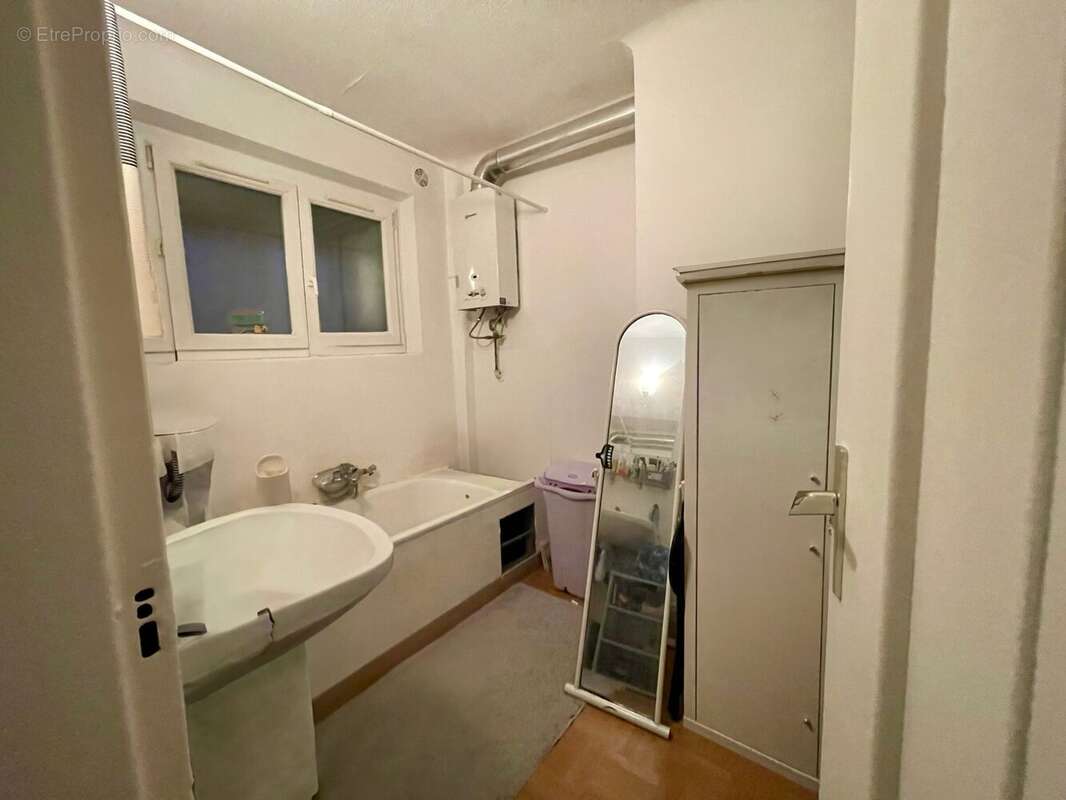 Salle de bains - Appartement à SCHILTIGHEIM