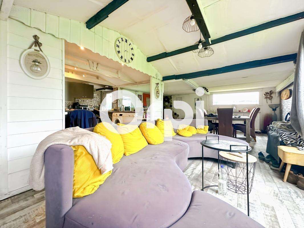 Terrain à LOOBERGHE