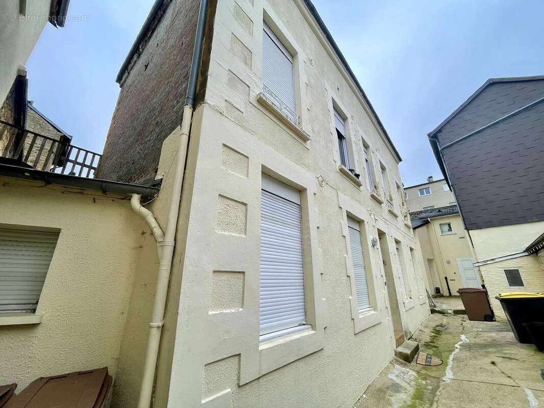 Appartement à CHARLEVILLE-MEZIERES