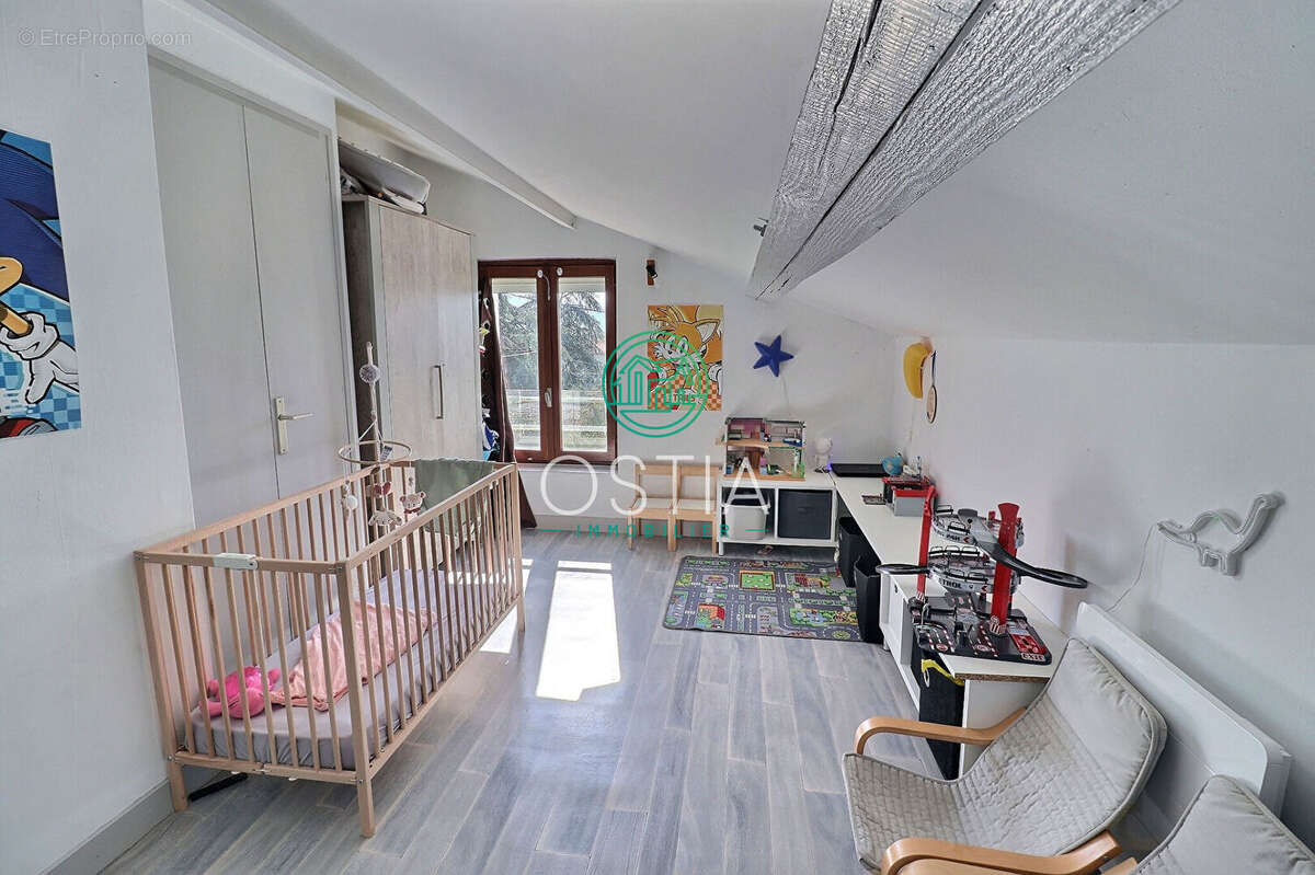 Maison à SAINT-MARTIN-LA-PLAINE