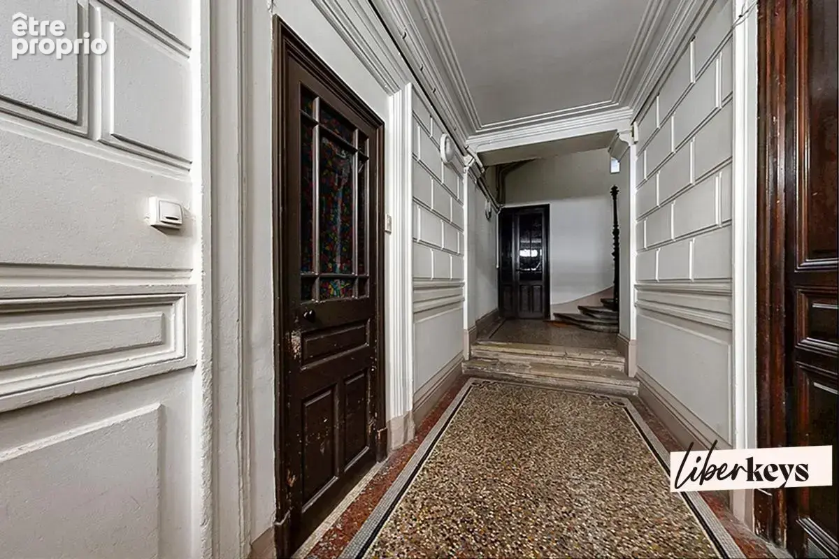 Appartement de caractère- 5 pièces- Nîmes Monjardin - photo 14