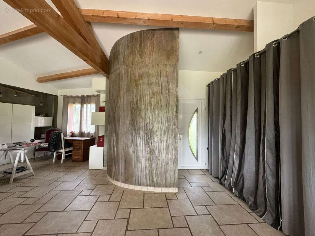 Maison d'architecte a poussan - photo 2