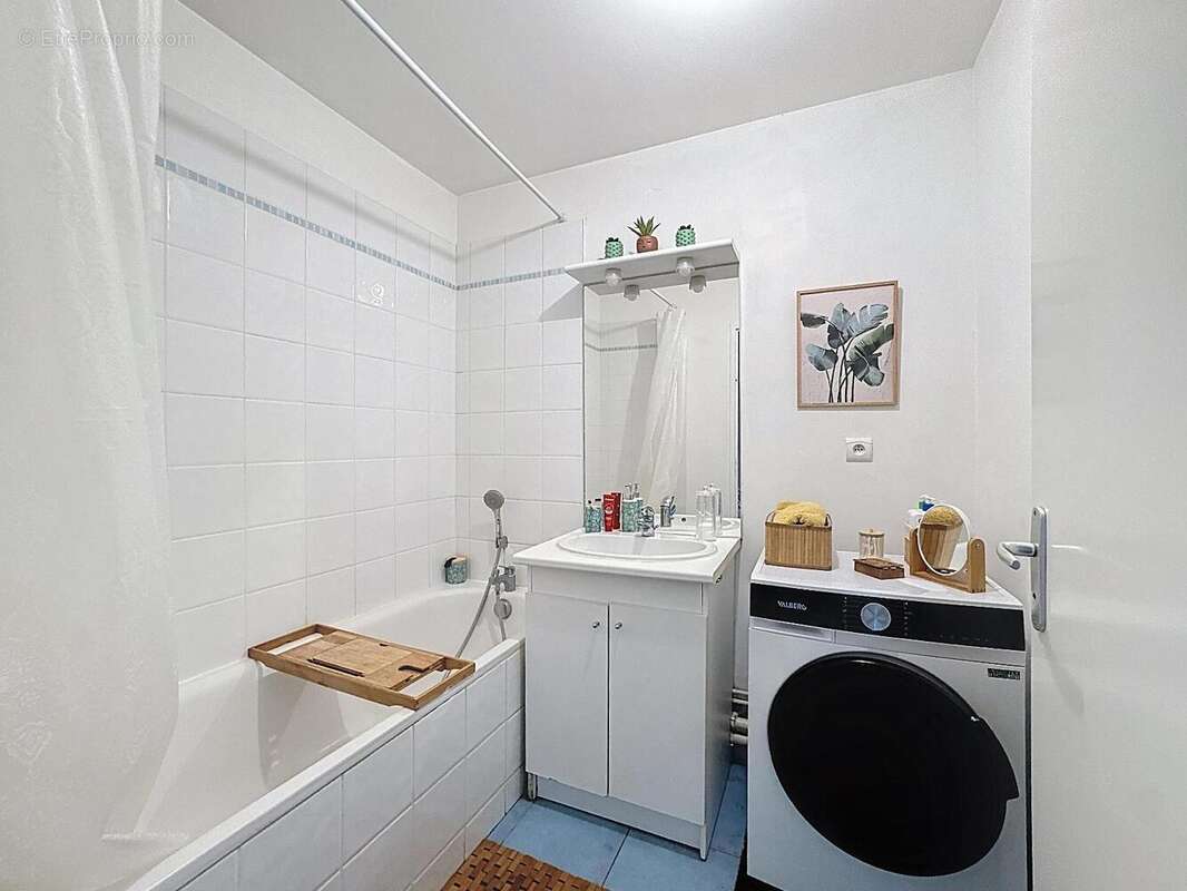   - Appartement à LILLE