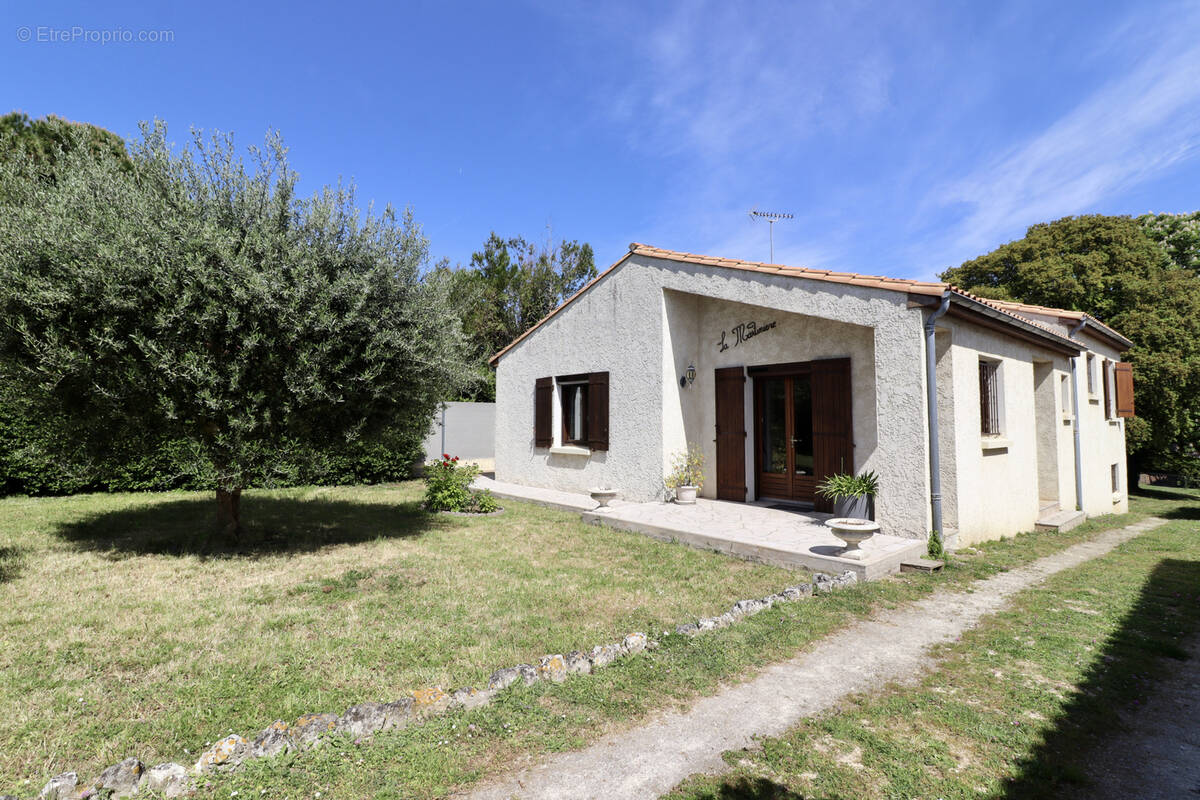 Maison à MESCHERS-SUR-GIRONDE