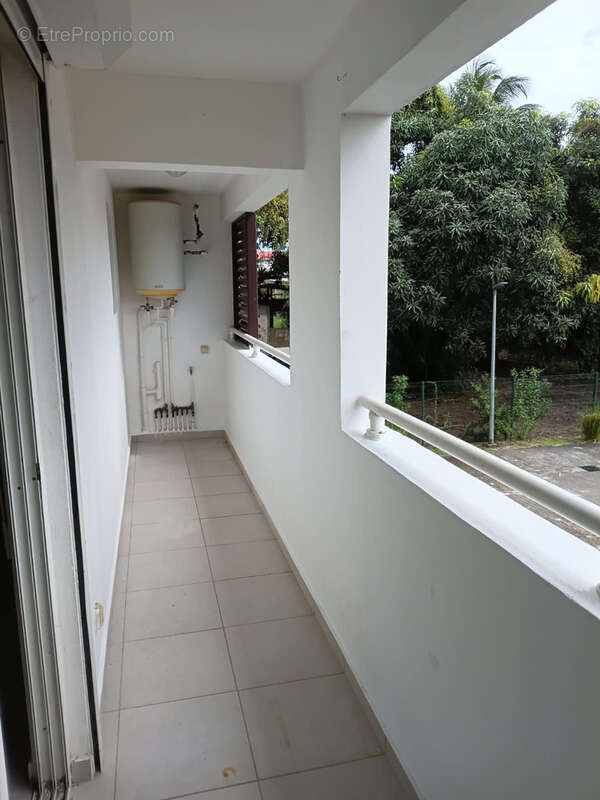 Appartement à KOUROU