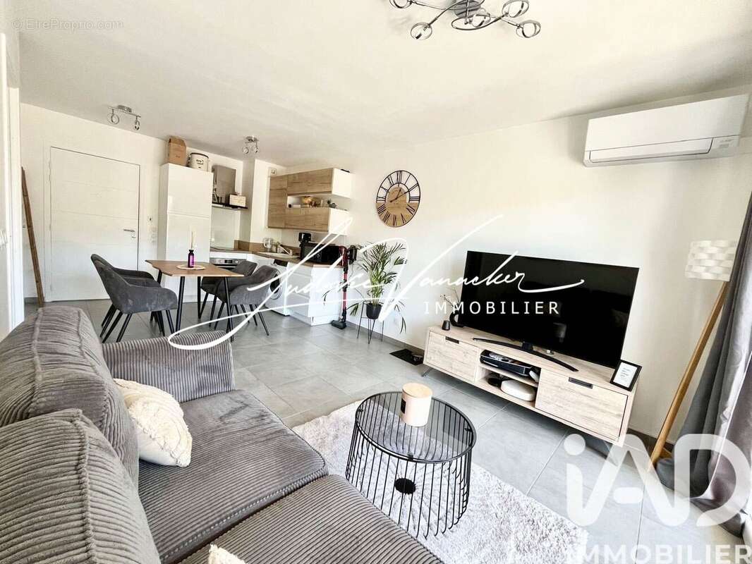 Photo 3 - Appartement à AURIBEAU-SUR-SIAGNE