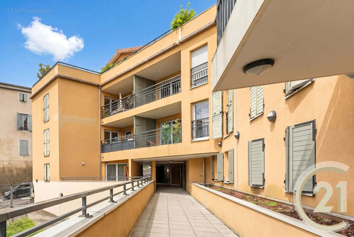 Appartement à FRANCHEVILLE