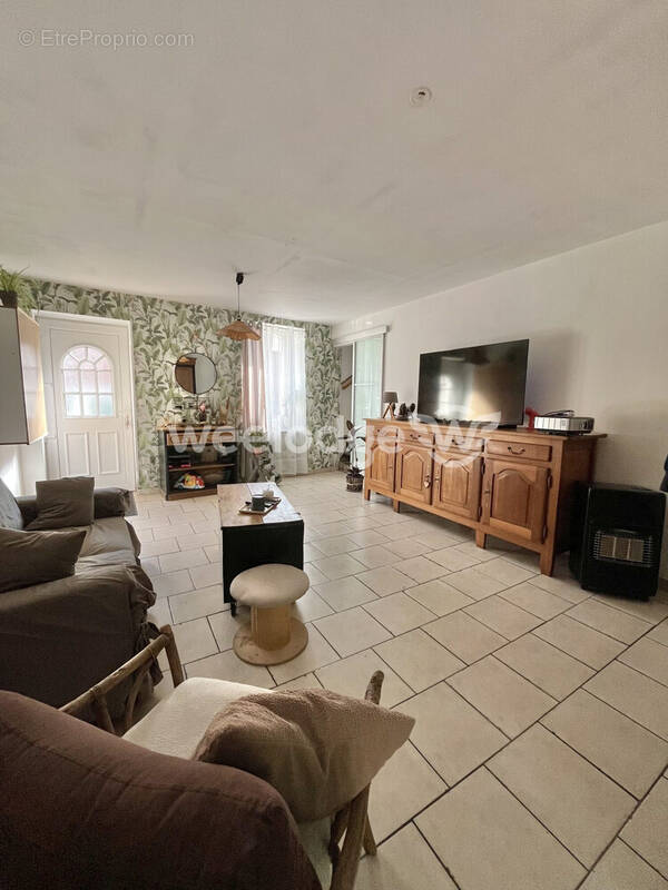 Maison à FLAUMONT-WAUDRECHIES