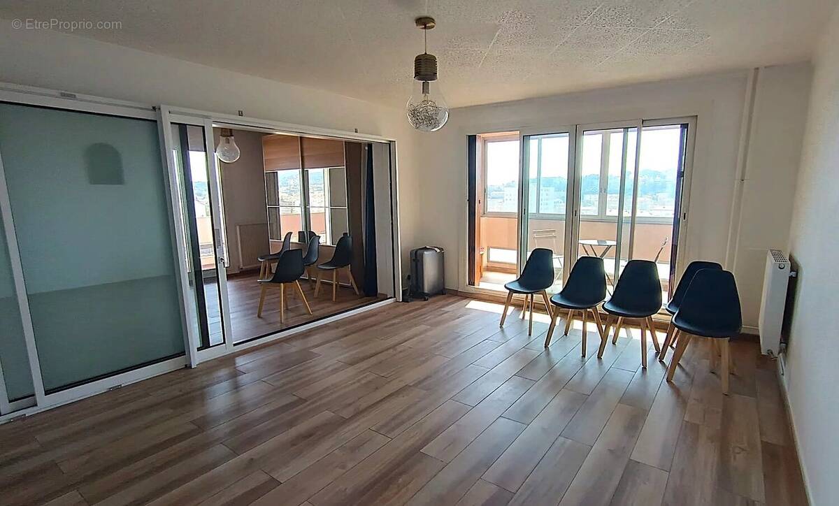 Appartement à TOULON