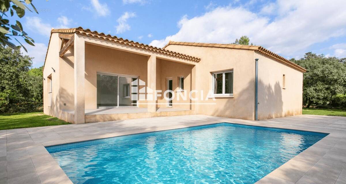 Maison à NIMES