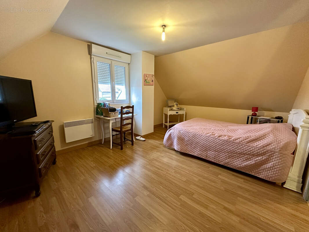 Maison à SAINT-NICOLAS-D'ALIERMONT