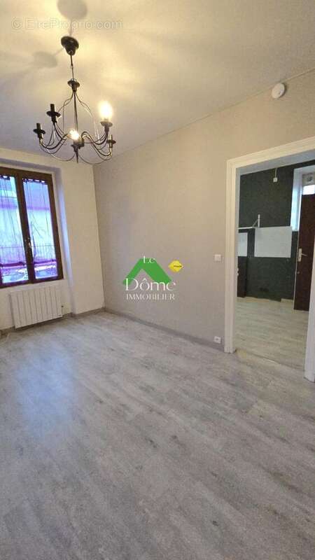 Appartement à PERSAN