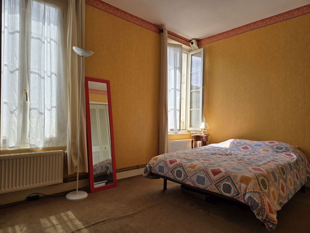 Maison à ROCHEFORT