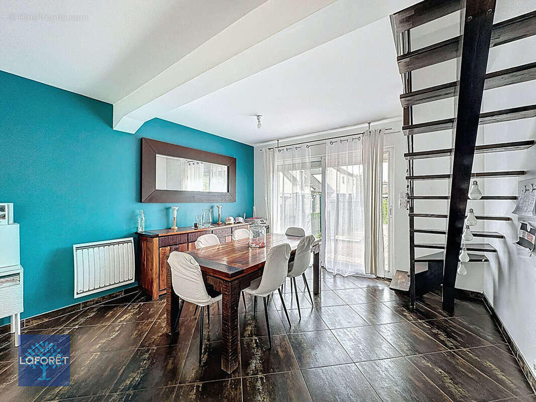 Maison à LE PLESSIS-PATE