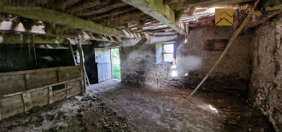 Maison à BERBERUST-LIAS