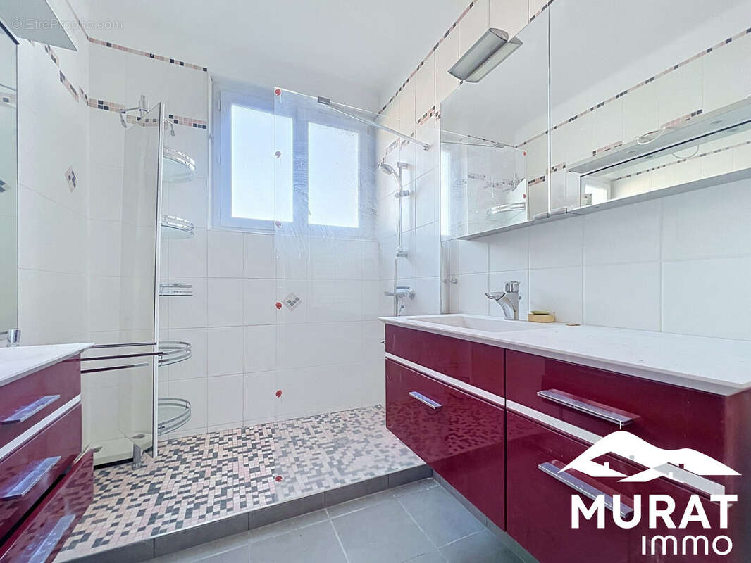 Appartement 99 m² à Chamalieres  - photo 4