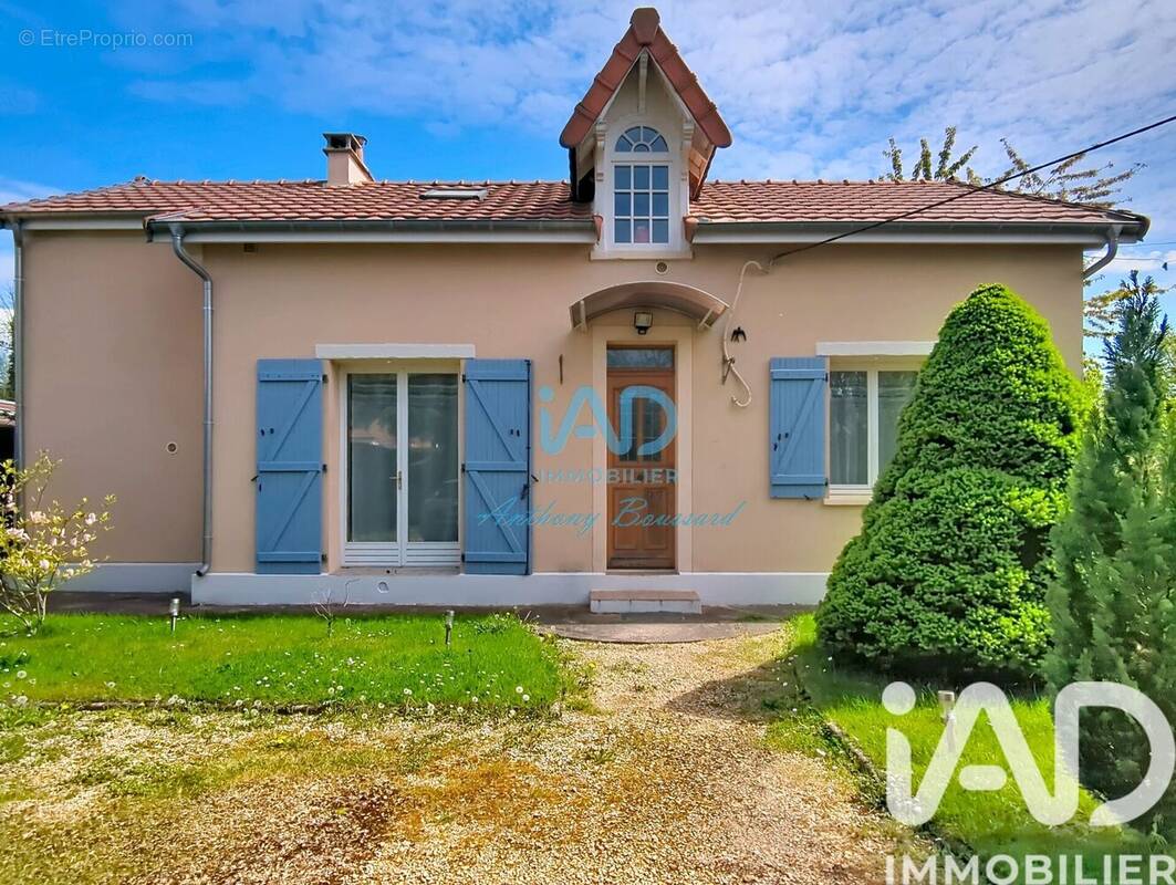 Photo 1 - Maison à MARLES-EN-BRIE