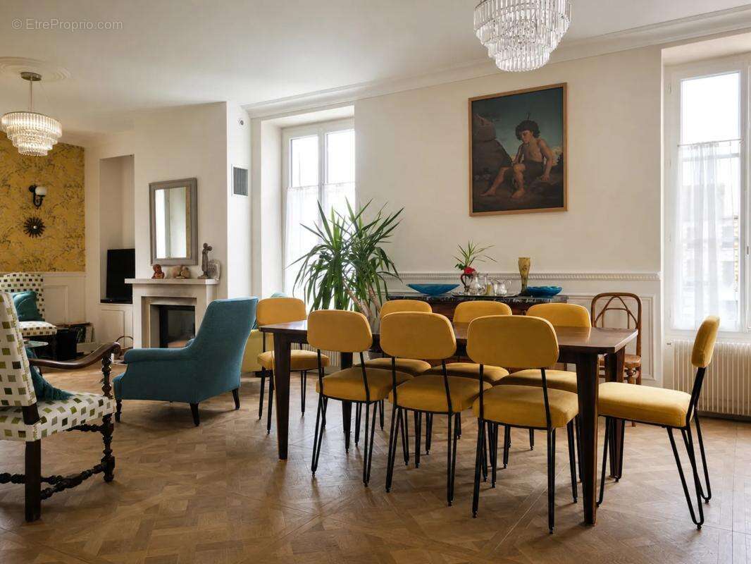 Propriété 2 maisons grand jardin gare a pied 191m²+206m² - photo 3