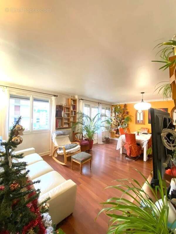 Appartement à VITRY-SUR-SEINE