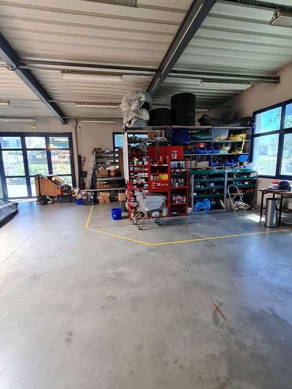 Autre à SAINT-QUENTIN-FALLAVIER