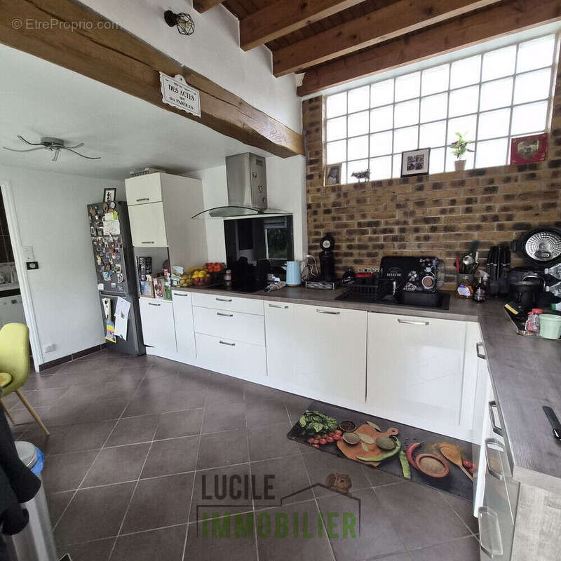 Maison de<br>3chambres 117m² 3 - Maison à CAMBRONNE-LES-CLERMONT