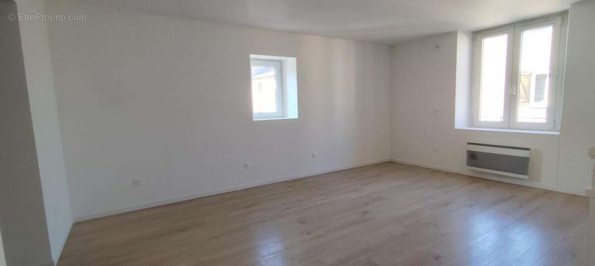Appartement à PONT-SAINT-VINCENT