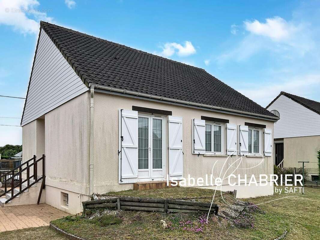 Photo 2 - Maison à LA FLECHE