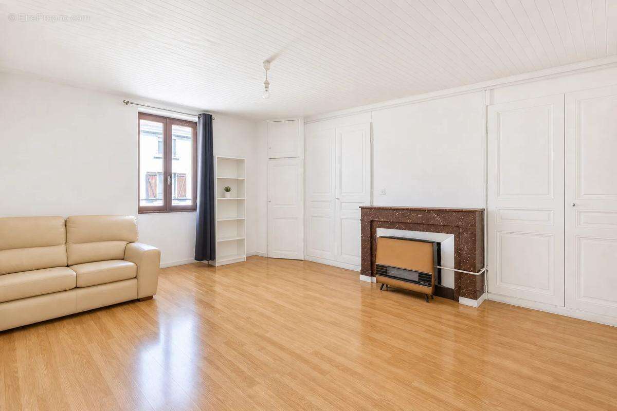 Appartement à RIVE-DE-GIER