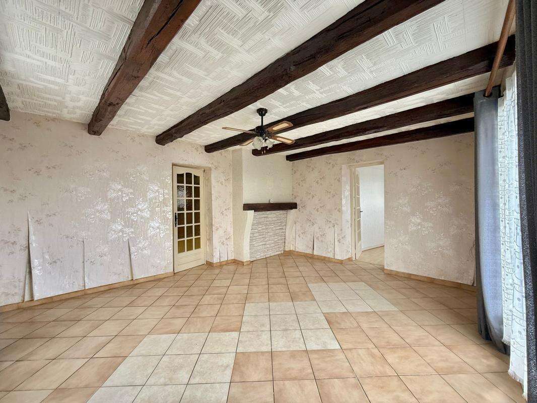 Maison à AUVILLARS-SUR-SAONE