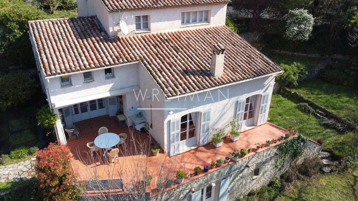 Maison à MONTAUROUX