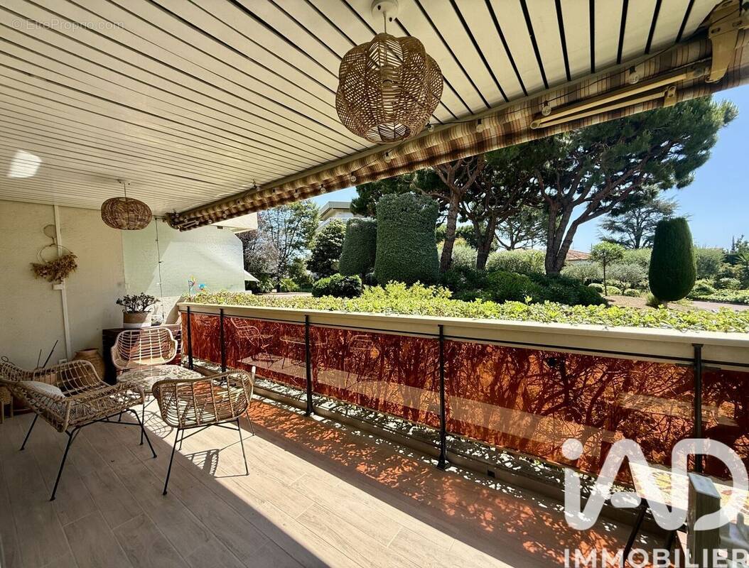 Photo 1 - Appartement à SAINT-LAURENT-DU-VAR