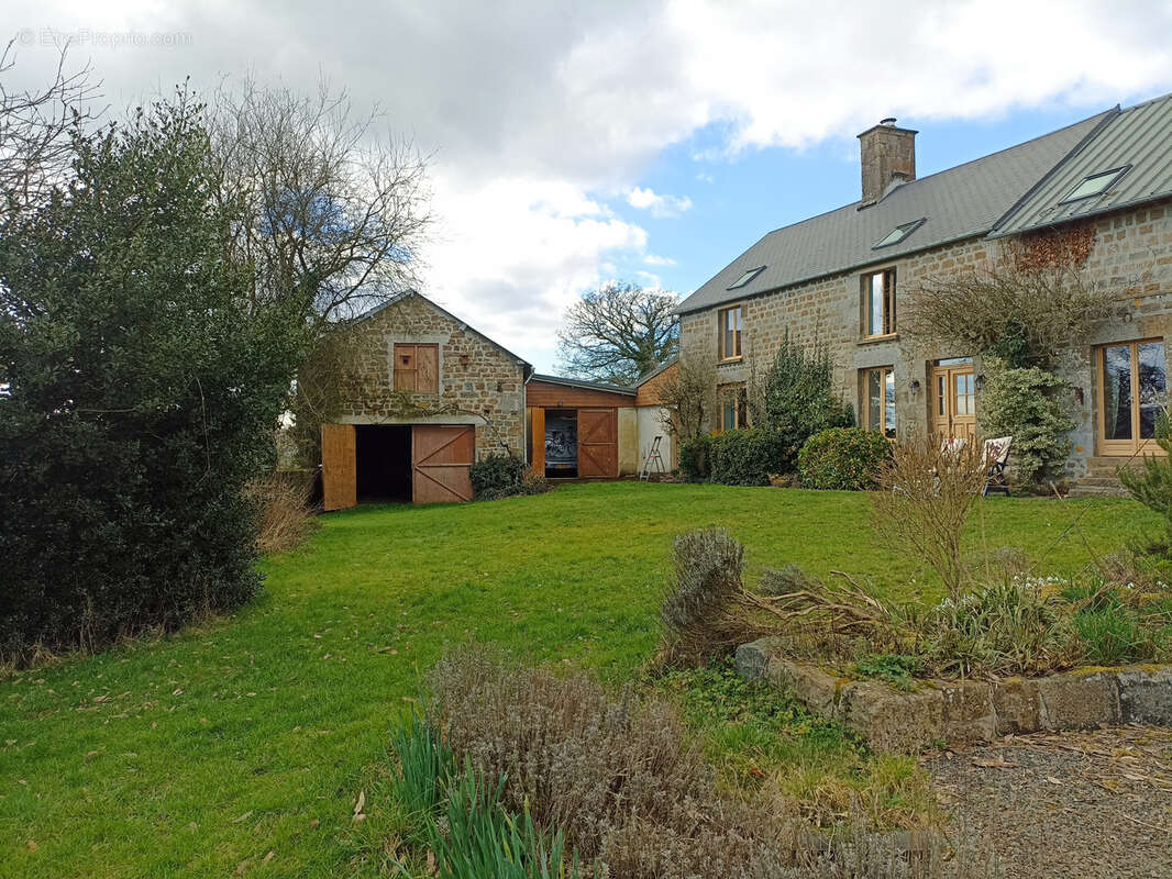 Maison à BEAUFICEL